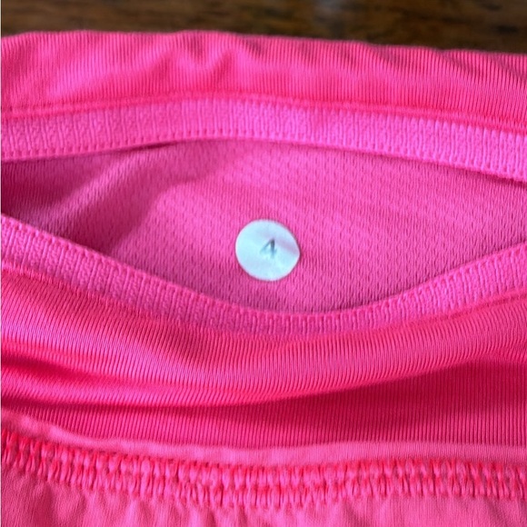 Pink LULU shorts 4 - Picture 6 of 8